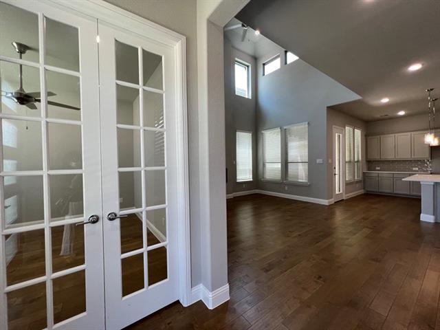 Building Photo - 12960 Caprock Dr