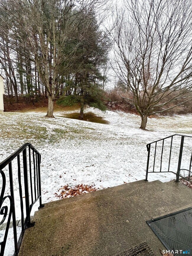 Building Photo - 39 Horton Hill Rd