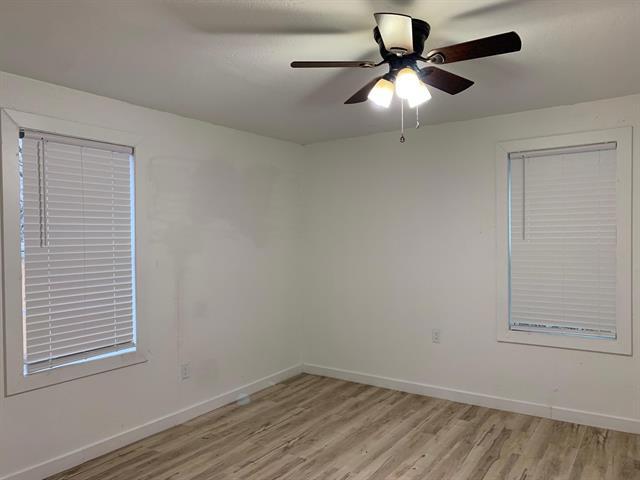 Building Photo - 1046 W Collins St