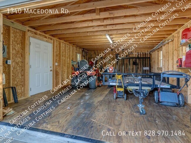Building Photo - 1340 Macedonia Rd