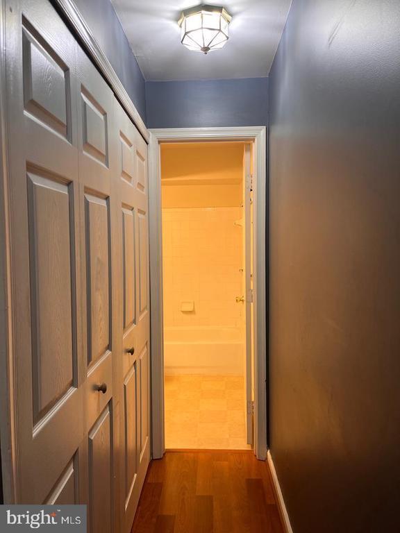 Building Photo - 9213 Azure Ct