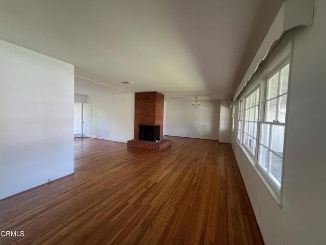 Building Photo - 1542 Alameda St