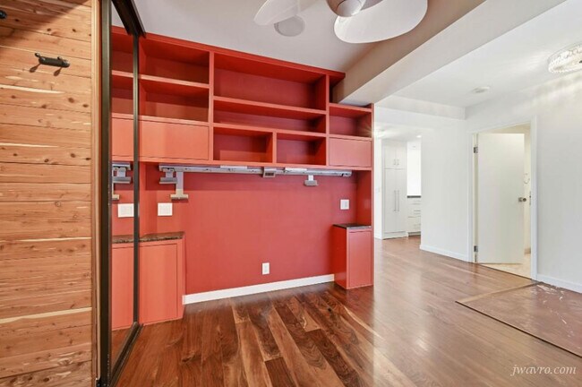 Building Photo - 1177 California St