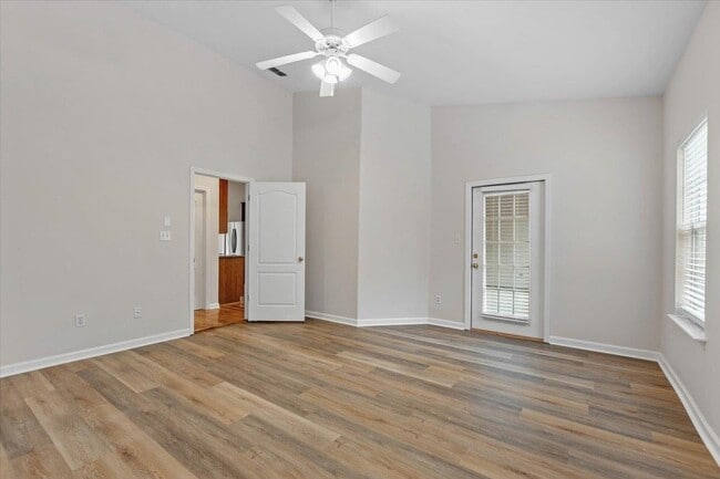 Building Photo - 1771 Cassatt Dr