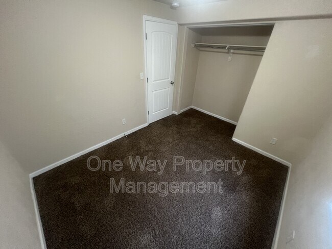 Building Photo - 3320 Barbera St