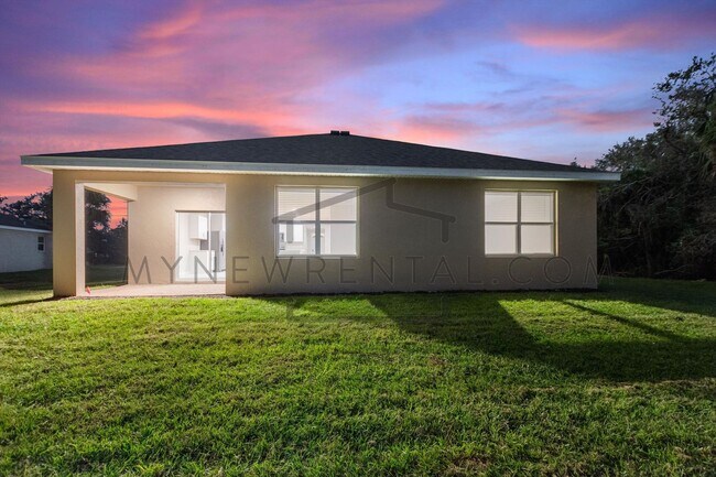 Building Photo - Deposit-Free! Modern, energy efficient hom...