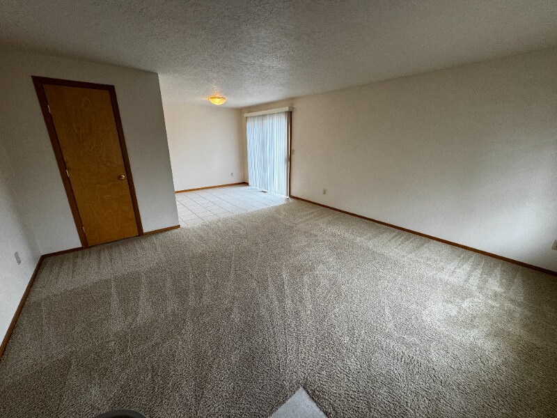 Building Photo - 860 Shaff Rd SE