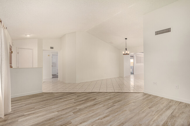 Building Photo - 20603 N 147th Ct