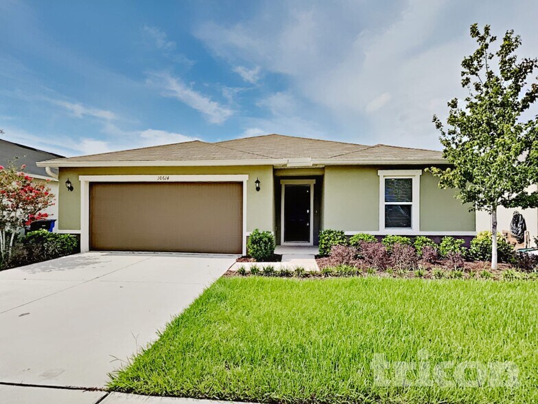 Building Photo - 10614 Massimo Dr