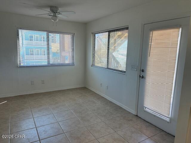 Building Photo - 4114 Holiday Dr