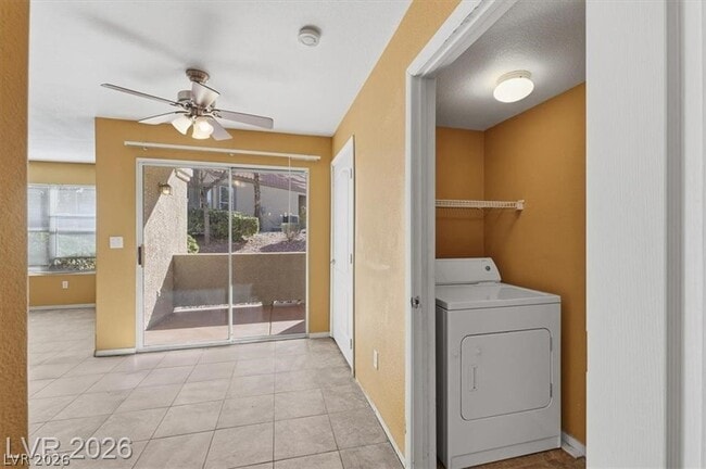 Building Photo - 2300 E Silverado Ranch Blvd