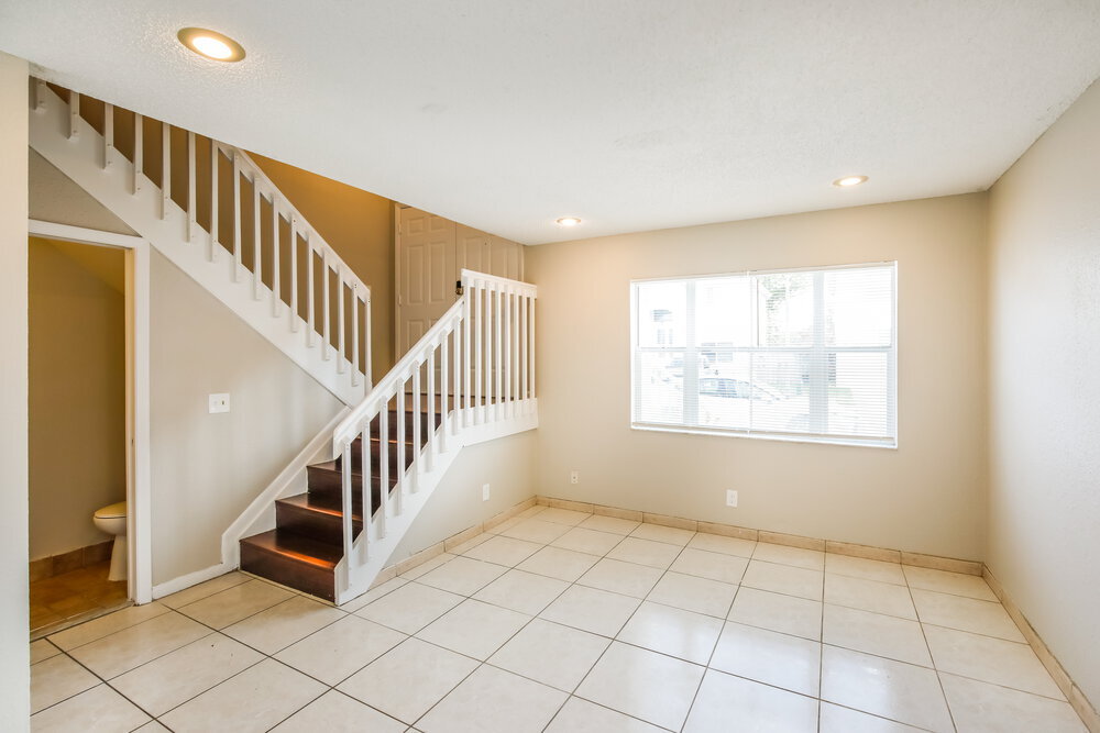 Building Photo - 6701 Fern St