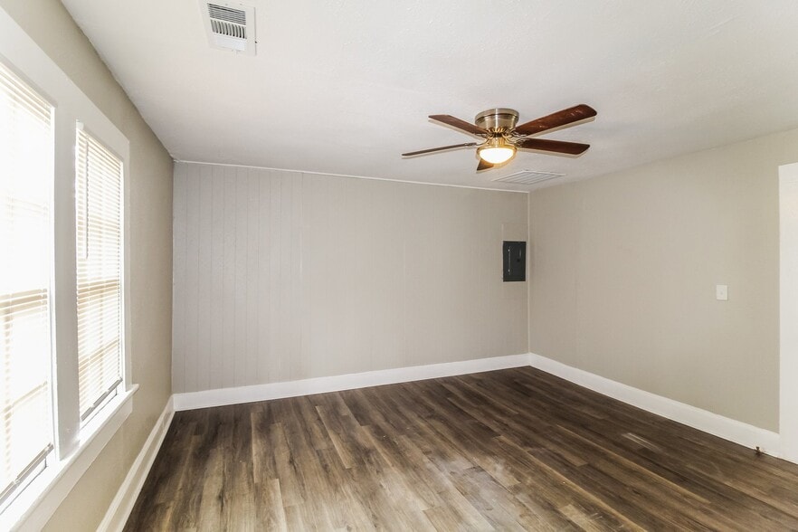 Building Photo - 702#B West Church Street, 31030; #2116170 - 2116170