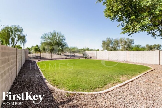 Building Photo - 30954 N Desert Honeysuckle Dr