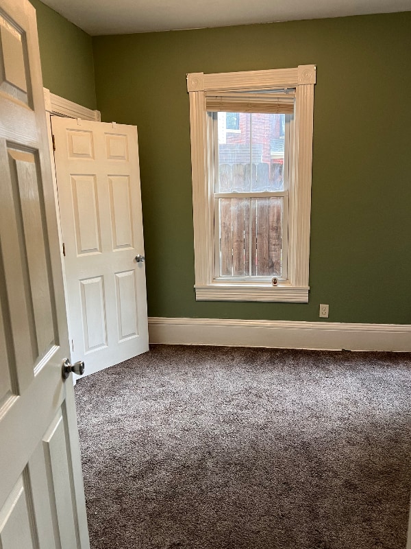 Building Photo - 307 W 3rd St