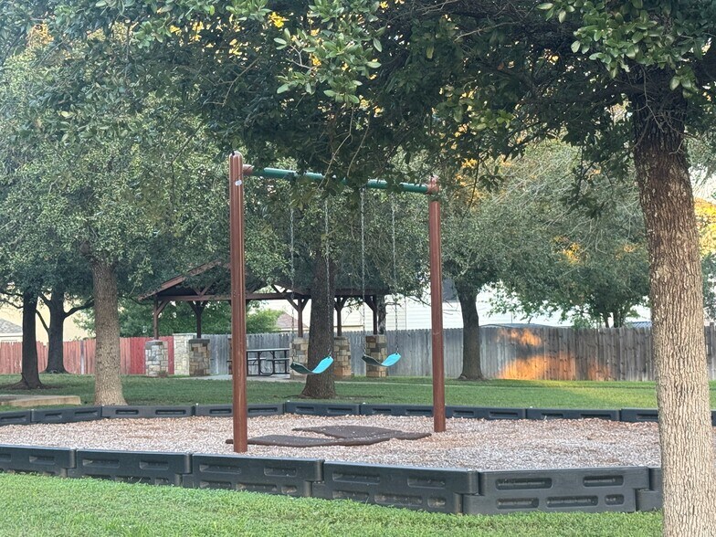 Building Photo - 8411 Sunset Canyon Dr