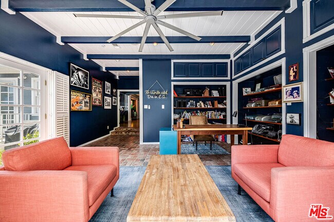 Building Photo - 1308 N Ogden Dr