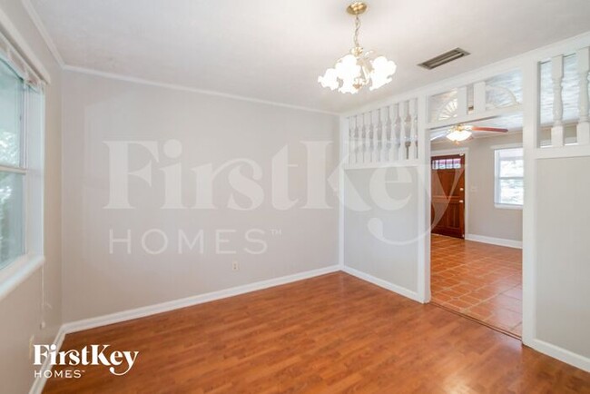 Building Photo - 441 Arlington Pl