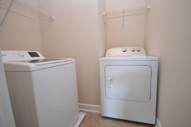 Building Photo - 306 Bally Shannon Way