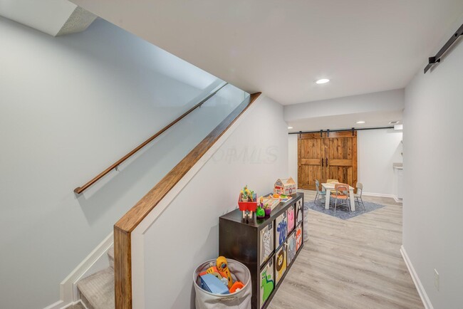 Building Photo - 1589 Morrison Farms Dr