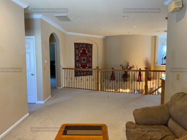 Building Photo - Sky Hawks finest at a price that can't be beat