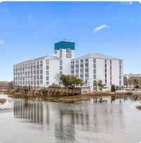 Building Photo - 200 59th St