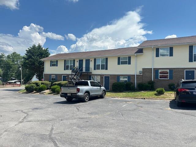 Primary Photo - 2075 Clingan Dr NW