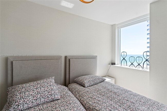 Building Photo - 4779 Collins Ave