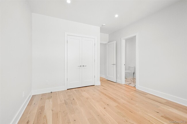 Building Photo - 65 Myrtle Blvd