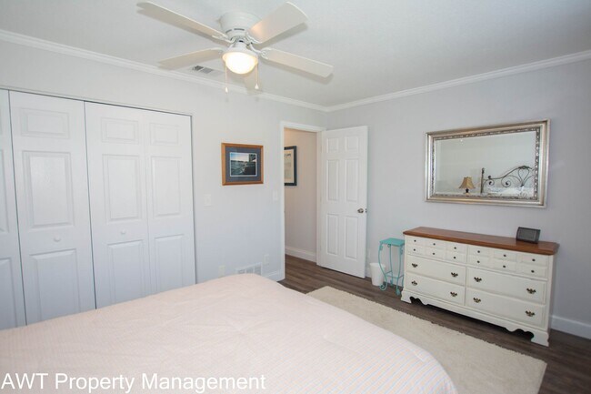 Building Photo - Long Term, Fully Furnished Rental in the H...