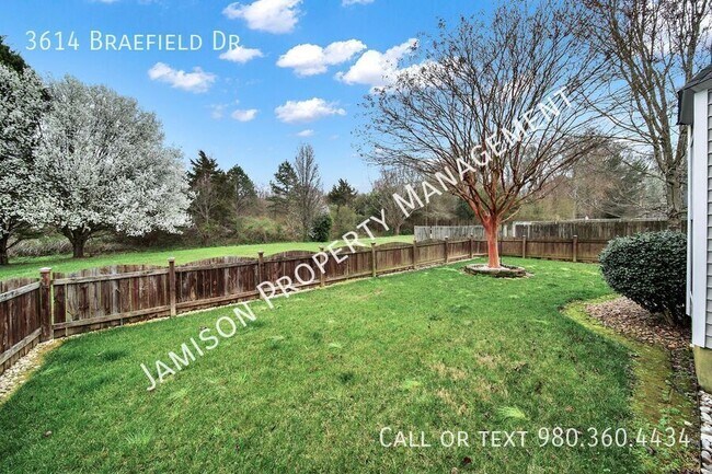 Building Photo - 3614 Braefield Dr