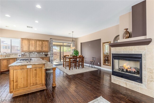 Building Photo - 1041 Via St Lucia Pl