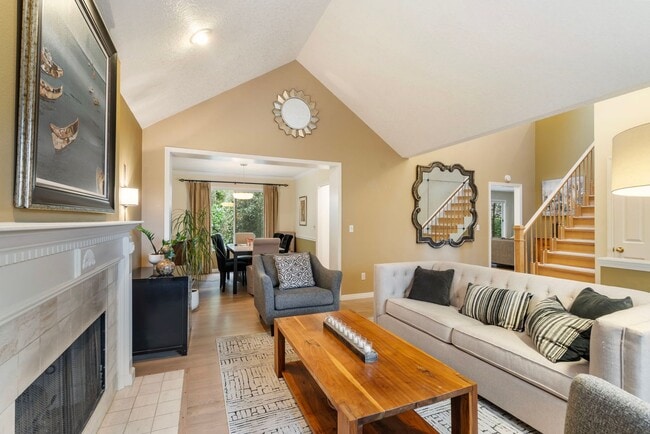 Building Photo - Private Retreat Backing to Trails in the Heart of Lake Oswego