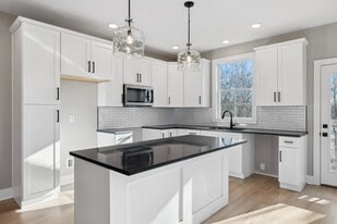 Building Photo - 2111 Chadwell Retreat Dr