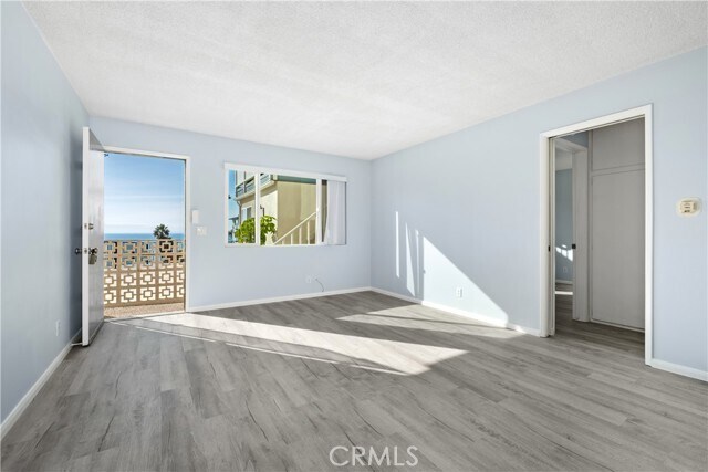 Building Photo - 254 La Paloma