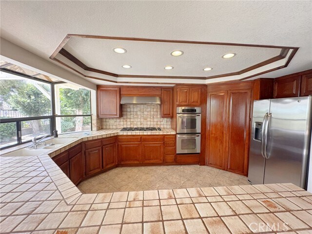 Building Photo - 2230 E Vista Mesa Way