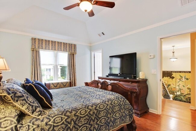 Building Photo - 8900 Carroll Manor Dr