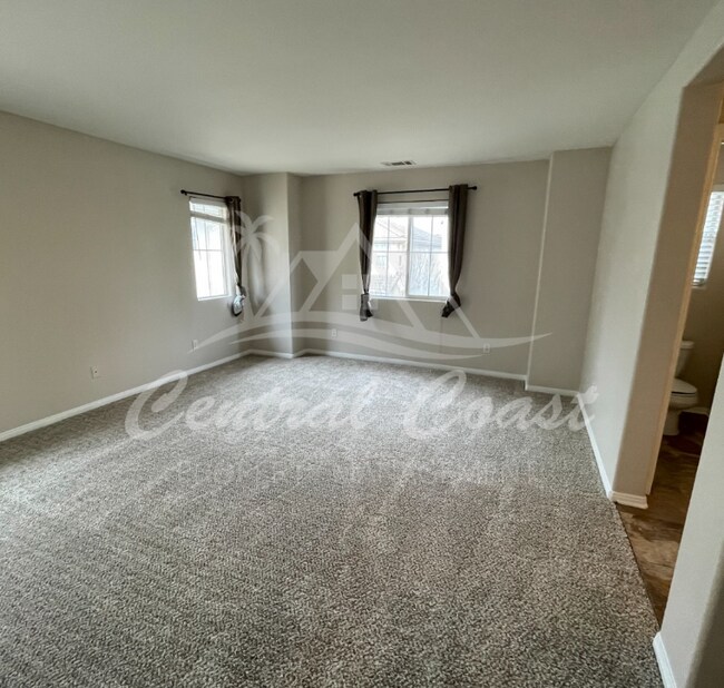 Building Photo - 2235 Nightshade Ln