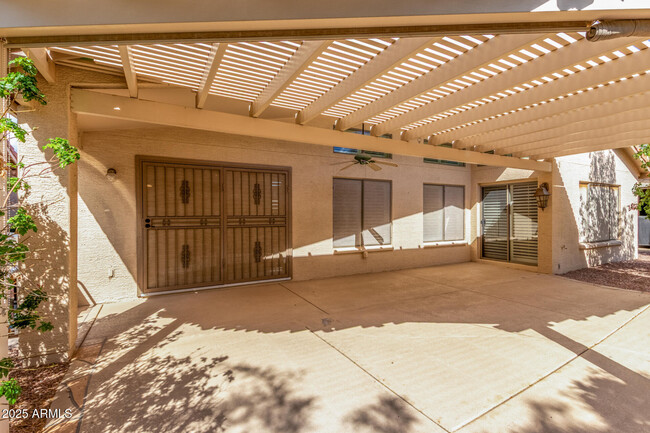 Building Photo - 15679 W Cheery Lynn Rd