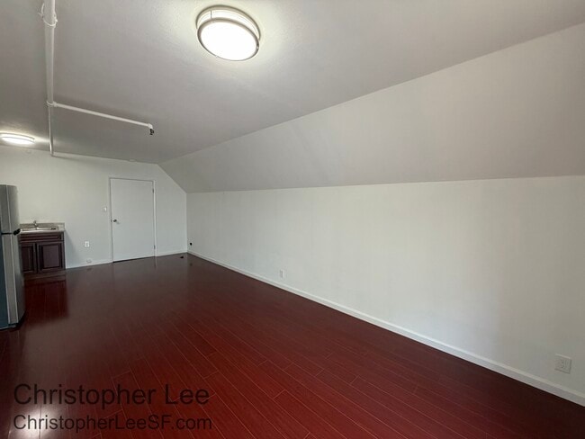 Building Photo - 512 Judah St