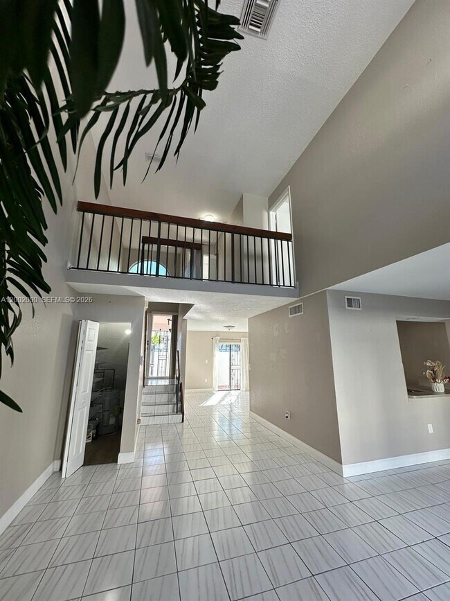 Building Photo - 1251 SW 124th Ct