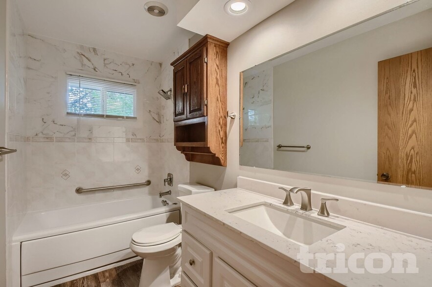 Building Photo - 7025 Grimes Ave N