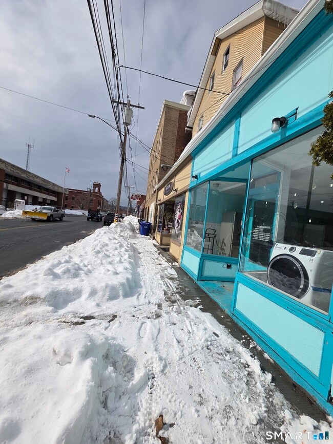 Building Photo - 80 Water St