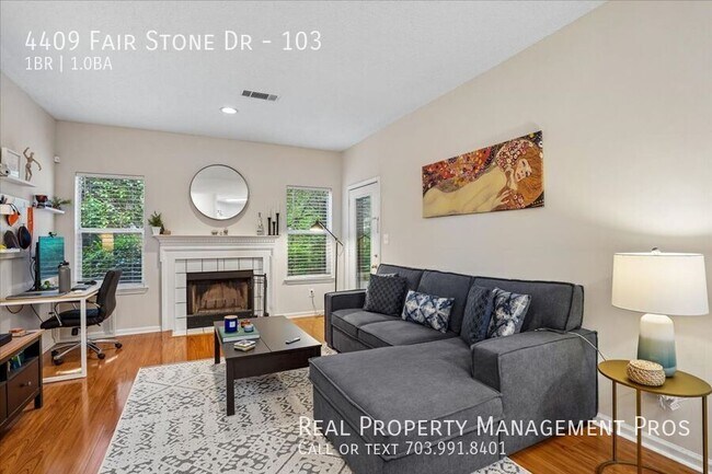 Building Photo - 4409 Fair Stone Dr
