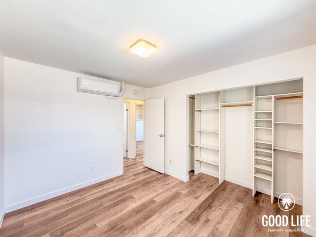 Building Photo - SD: Spacious 4BD/2BA Home in Clairemont with Large Turf Yard, Garage & In-Unit Laundry