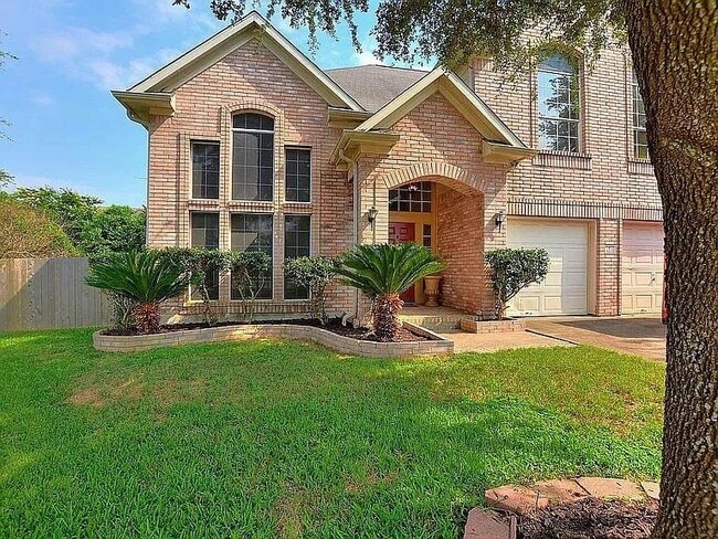 Primary Photo - 1207 Chinquapin Ct