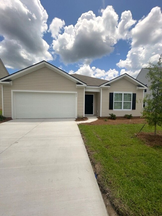 Building Photo - Available Now!