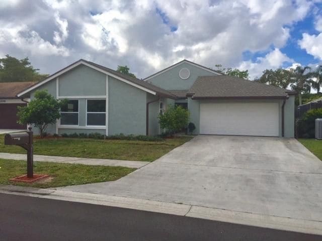 Building Photo - 21071 Windemere Ln