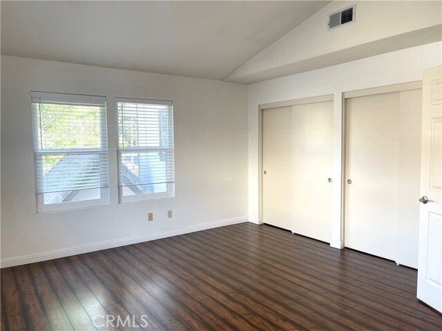 Building Photo - 2985 Amber Dr