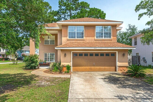 Building Photo - PRICE DROP!! Wonderful 4-Bedroom in Driftwood Estates